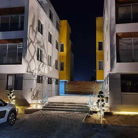 Elegant Cu Terasa * Bucharest