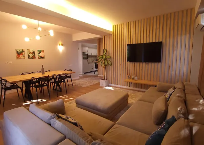 Elegant Cu Terasa Daire