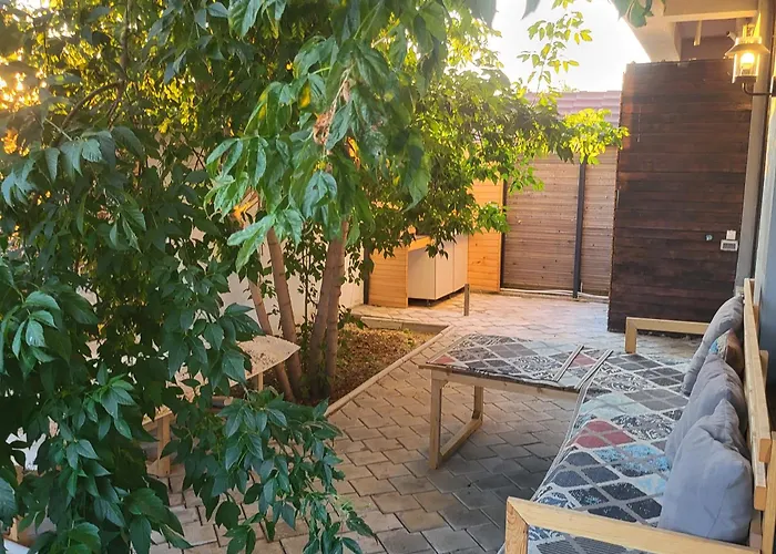 Apartament Elegant Cu Terasă