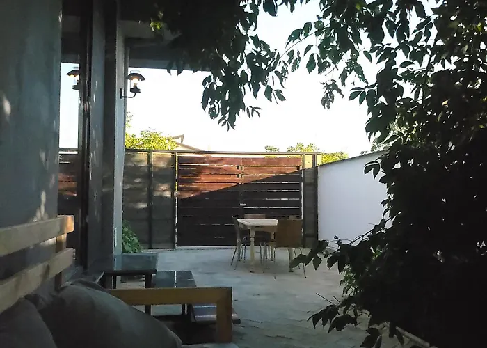 Elegant Cu Terasa * Bükreş