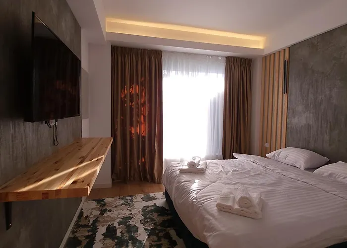 Elegant Cu Terasă Apartament *